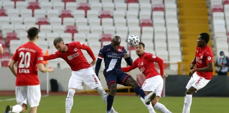 sivasspor 0 1 antalyaspor mac sonucu