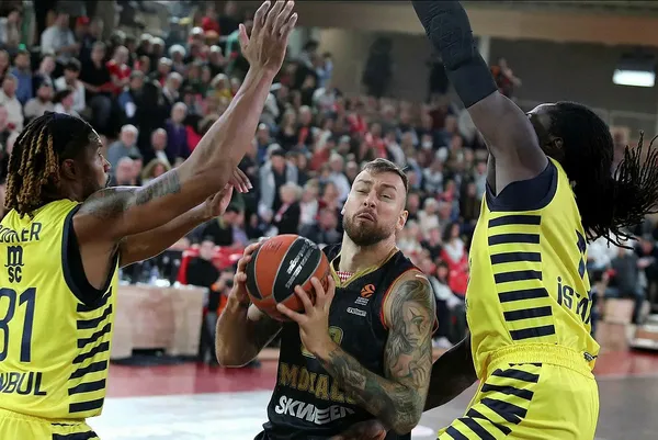 Fenerbahçe durdurulamıyor! Monaco 93-96 Fenerbahçe Beko MAÇ SONUCU