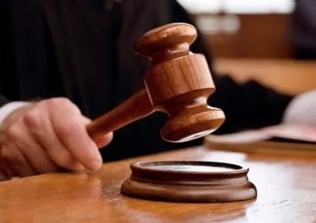 Son dakika: FETÖ’cü başkana 12 yıl ceza