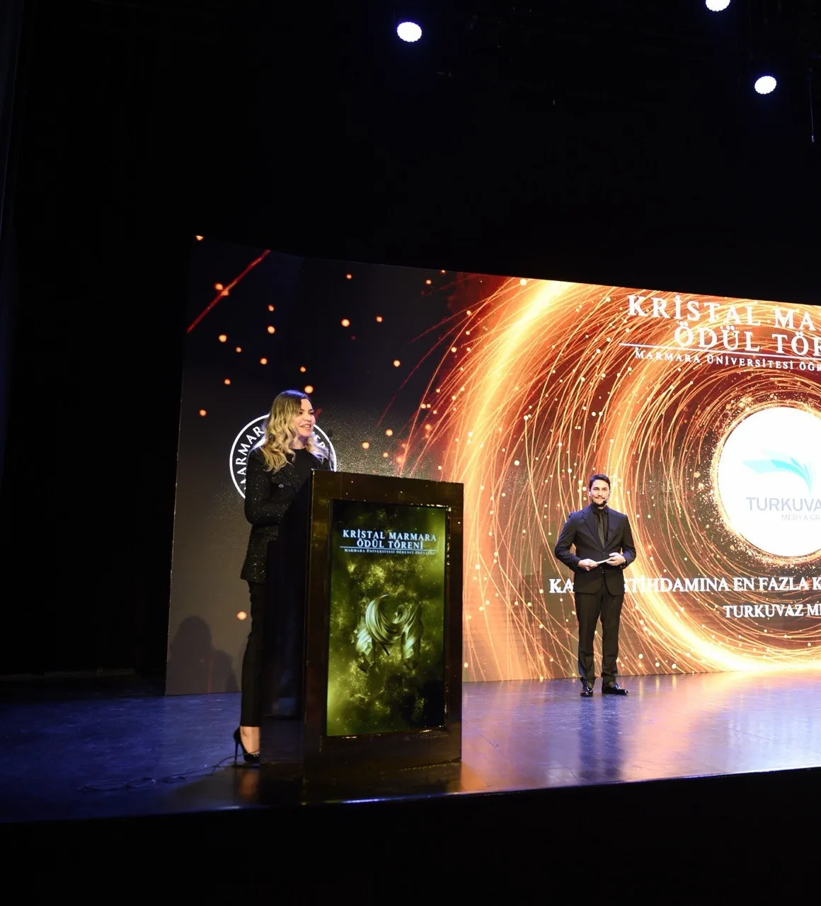Turkuvaz Medya Grubu ve İdefix Kristal Marmara Ödülleri’nde çifte başarıya imza attı