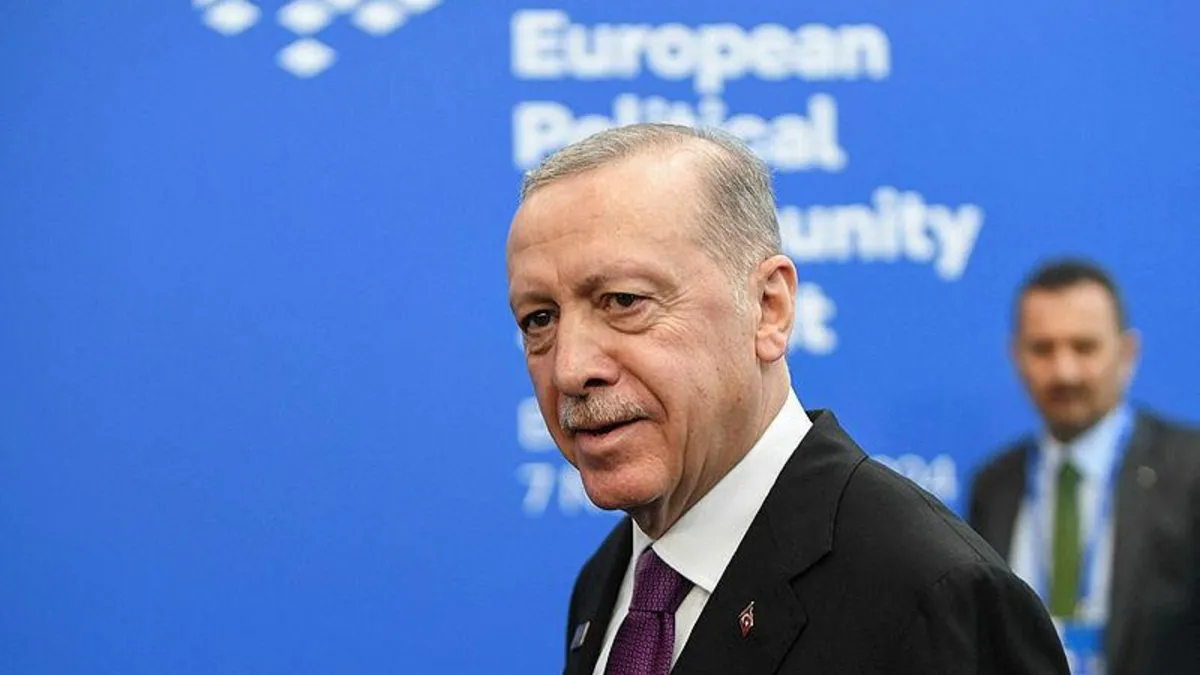 Başkan Erdoğan'dan Kırgızistan-Macaristan ziyareti sonrası önemli mesajlar: Trump'a Türkiye daveti, AB'ye tam üyelik hedefi...