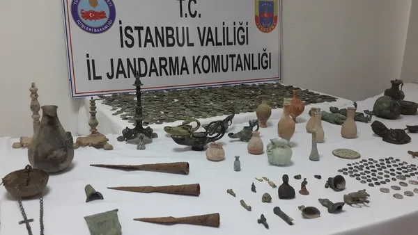 Roma ve Bizans’tan kalma tarihi eserleri satacaklardı - 1