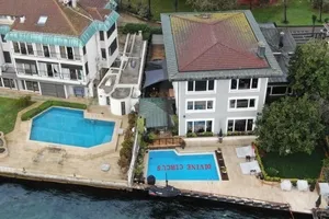 Garipoğlu uyuşturucu partilerinin şifresini yalının havuzuna yazdı!