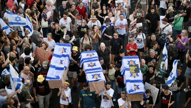 İsrail İnsani Ara tanımıyor! Kuzeyden güneye Gazze bombalandı