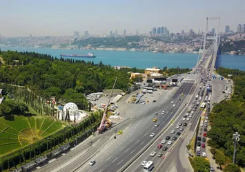 15 Temmuz Şehitler Köprüsü trafiğe kapatıldı