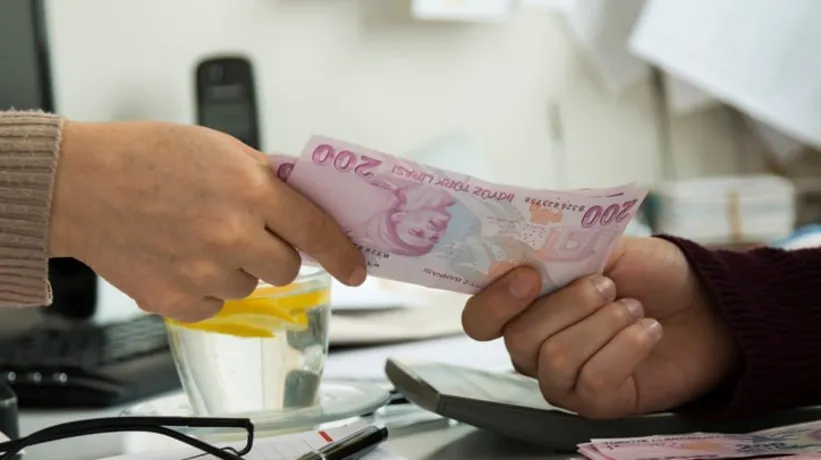 Emekli maaşı bayramdan önce yatacak mı 2025? || 4/A, 4/B, 4/C emekli ve memur maaşı ne zaman yatacak?