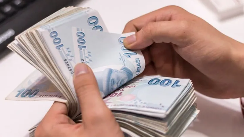 Emekli Bayram İkramiyesi 2025 | 3 formüllü zam oluştu: İŞTE OLASI TAHMİNLER! KİM NE KADAR ALACAK?