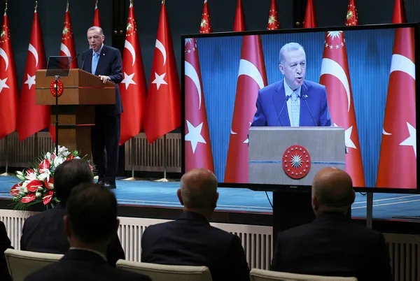dunyanin-onde-gelen-kurulusu-karadenizdeki-dogal-gaz-kesfini-teyit-etti-tahmini-1-trilyon-metrekupluk-rezerv-1672088309105.jpg Dünyanın önde gelen kuruluşu DeMac Karadeniz'deki doğal gaz keşfini teyit etti! Tahmini 1 trilyon metreküplük rezerv - 8
