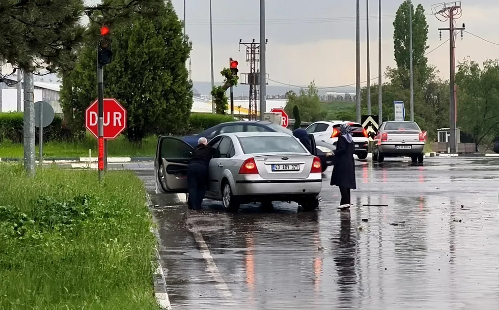 yaz-sicaklari-derken-aniden-bastiracak-ankara-dahil-bircok-ile-saganak-alarmi-1780384640693.jpg Yaz sıcakları derken aniden bastıracak! Ankara dahil birçok ile sağanak alarmı - 8