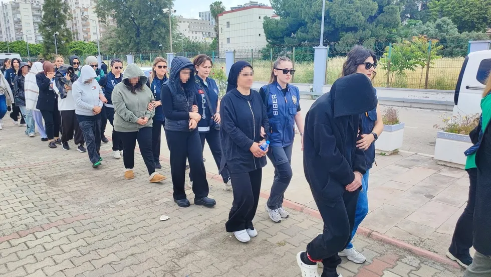 Adana'daki yasa dışı bahis operasyonunda 154 kişi adliyede! İşte Rasim Ozan Kütahyalı'nın ilk ifadesi - 3