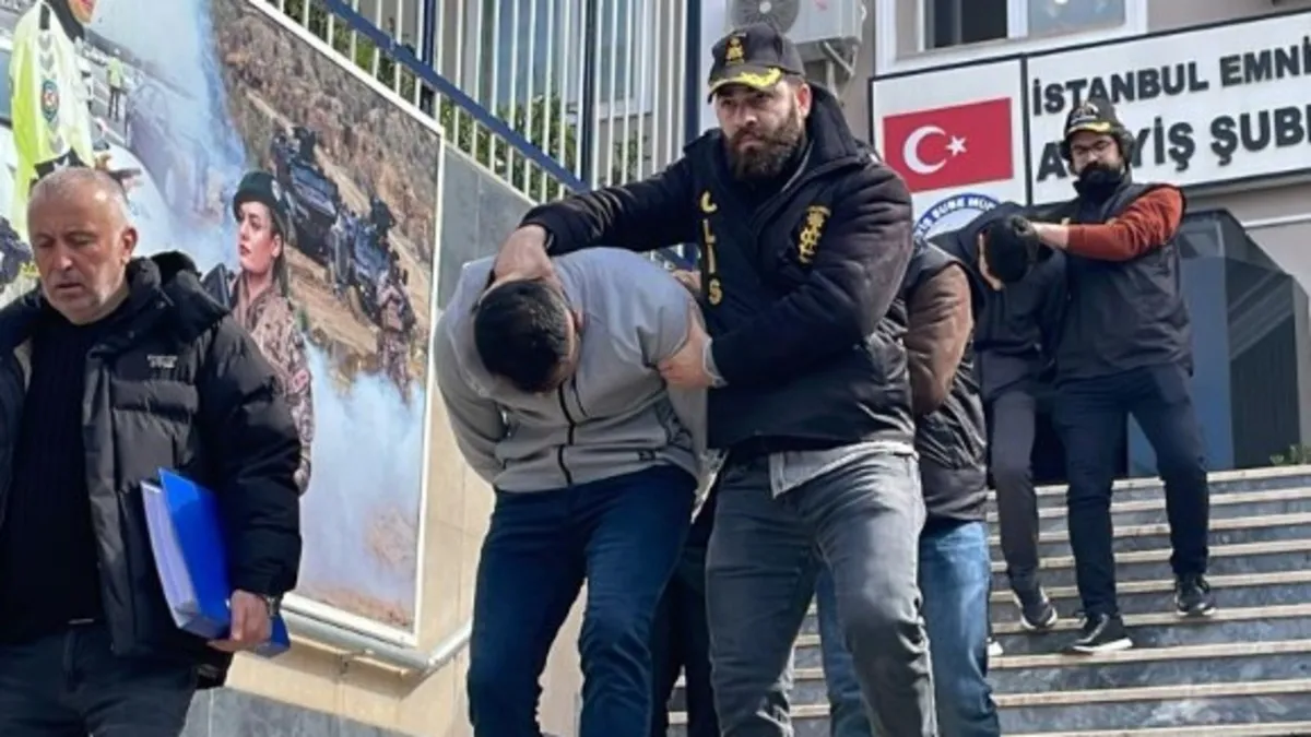 İstanbul'da silahlı saldırı! "Kafan sıkarım" diyerek tehdit ettiler: 2 tutuklama