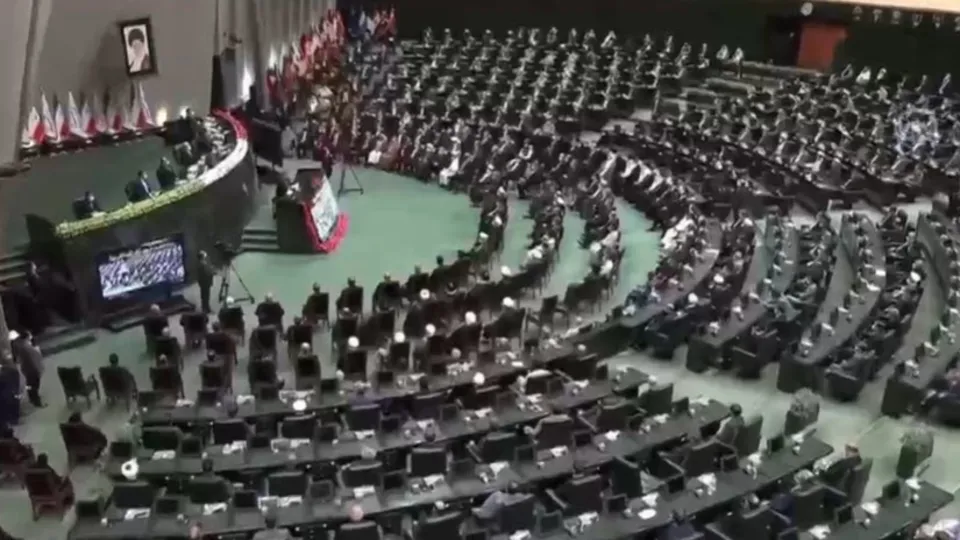 İran’da Reisi dönemi başladı