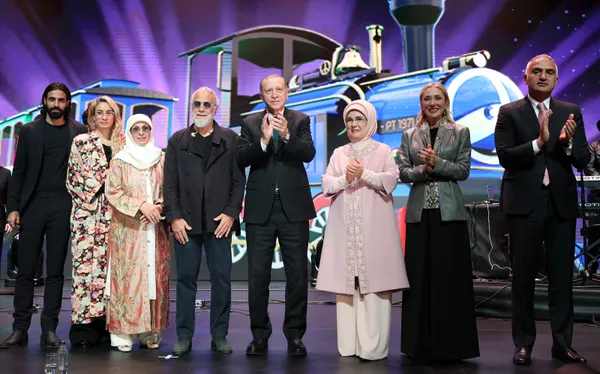 Beştepe’de konser veren Yusuf İslam’dan Başkan Erdoğan’a teşekkür