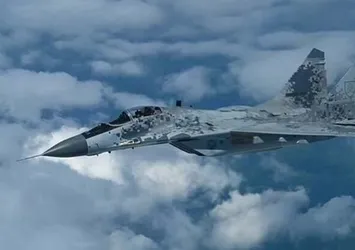 Rusya Karadeniz'de NATO gemilerini hedef aldı! Bombardıman uçakları...