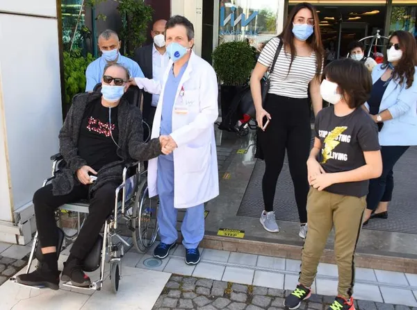 Burak Sergen taburcu oldu! İşte ilk görüntüsü