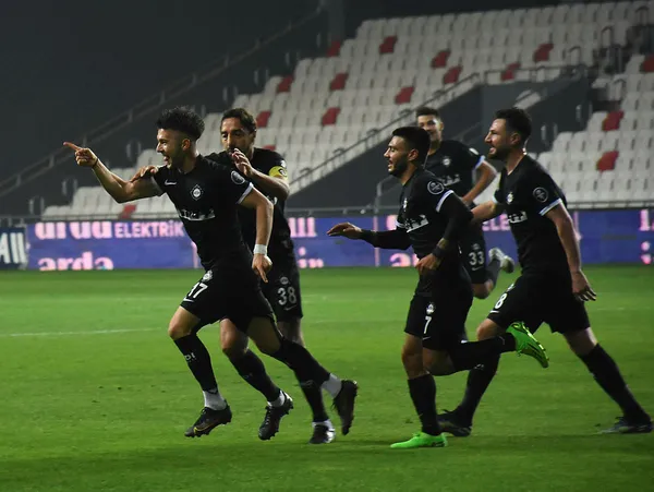 super-lig-ekibine-puan-silme-cezasi-tff-resmen-duyurdu-1671822326393.jpg Süper Lig ekibine puan silme cezası! TFF resmen duyurdu - 3