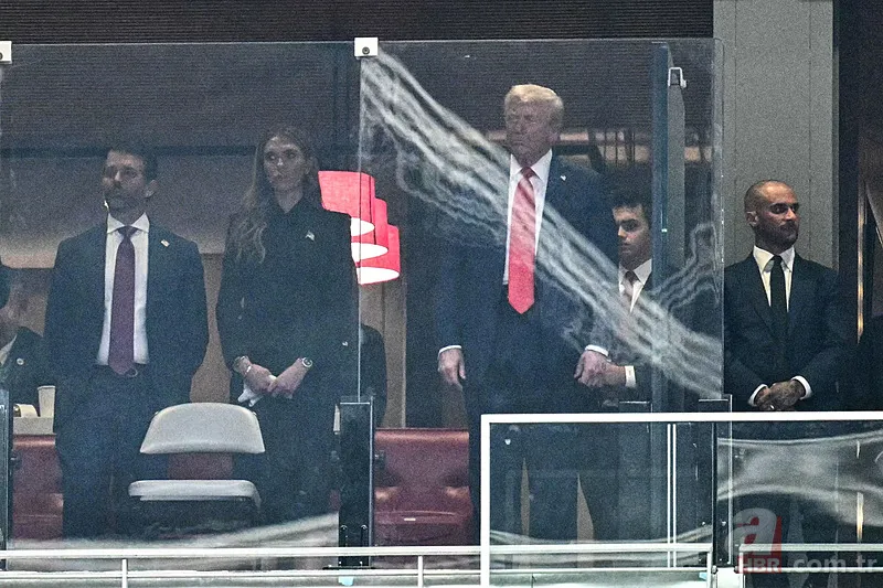 Dünyaca ünlü isimlerin özel numaraları sızdırıldı! Devlet başkanı da var 6