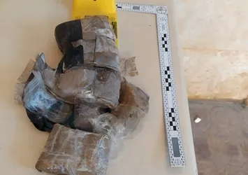 Afrin'i kana bulayacaklardı! Patlamaya hazır canlı bomba yeleği ele geçirildi