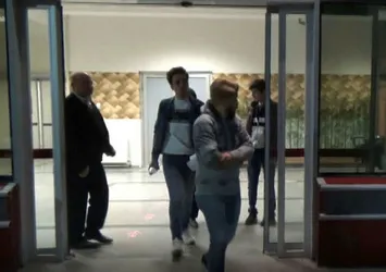 Tavuk dönerden zehirlenen 67 kişi hastanelik oldu