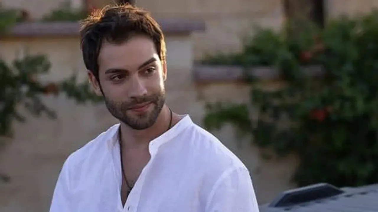 Burak Berkay Akgül kimdir, kaç yaşında, hangi dizilerde oynadı? ATV Safir dizisi Yaman gerçek ismi ne?