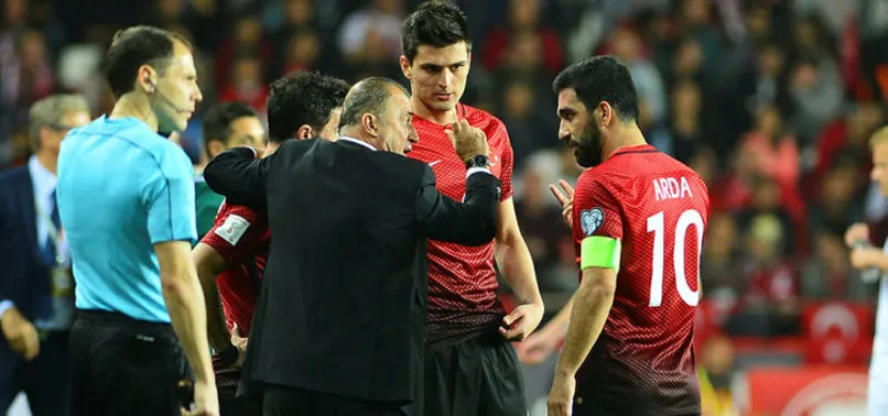 Fatih Terim, Arda Turan'ı kamptan gönderdi