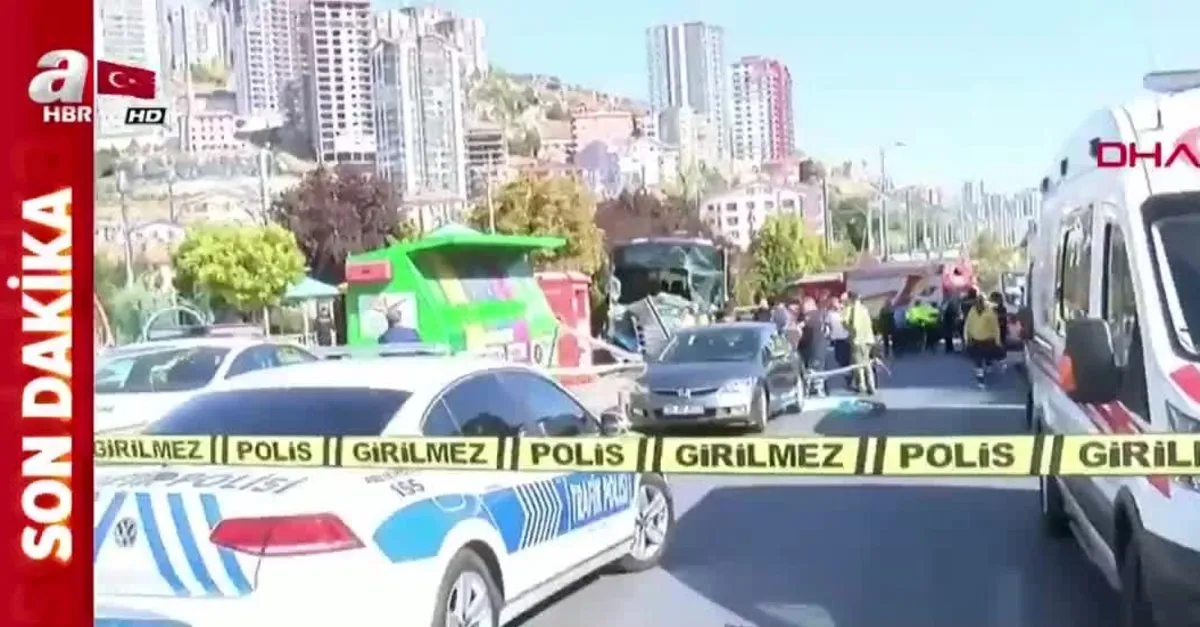 Son Dakika Ankara Mamak Ta Halk Otobusu Duraga Girdi Olu Ve Yaralilar Var Video Ahaber Son Dakika Video Izle