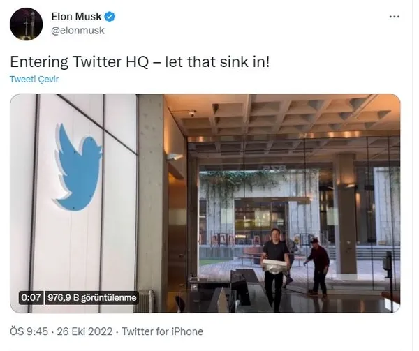 Elon Musk’tan ilginç paylaşım! Twitter binasına lavabo ile girdi