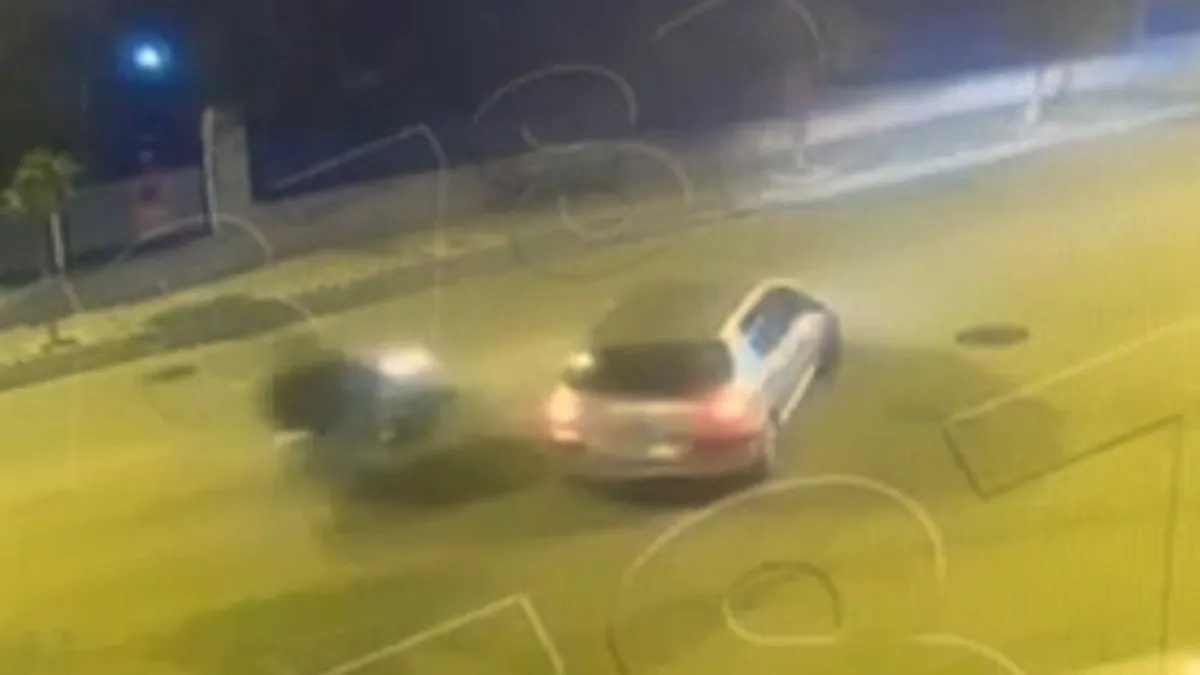 Edirne'de dur ihtarına uymayan motosiklet otomobile çarptı: 15 yaşındaki sürücü yaralandı