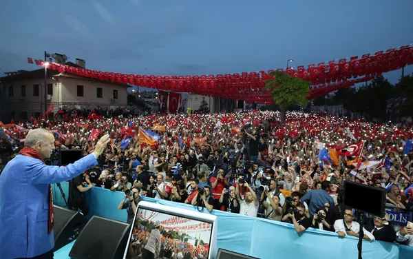 baskan-recep-tayyip-erdogandan-gaziantepte-kritik-aciklamalar-en-buyuk-dusmanimiz-chp-genel-baskani-degil-reha-1684690684195.jpg