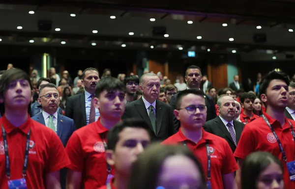 Son dakika: Başkan Erdoğan'dan Lise Öğrencileri Araştırma Projeleri Final Yarışması ve Ödül Töreni'nde önemli açıklamalar - 2