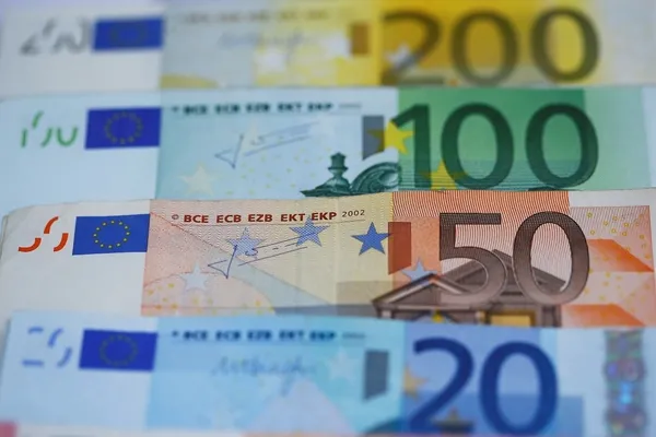 son-dakika-hazine-ve-maliye-bakani-mehmet-simsekten-doviz-aciklamasi-1700639350300.jpg Son dakika: Hazine ve Maliye Bakanı Mehmet Şimşek'ten "döviz" açıklaması - 3