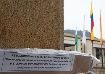 Kolombiyalılar tarihi referandumda 'hayır' dedi