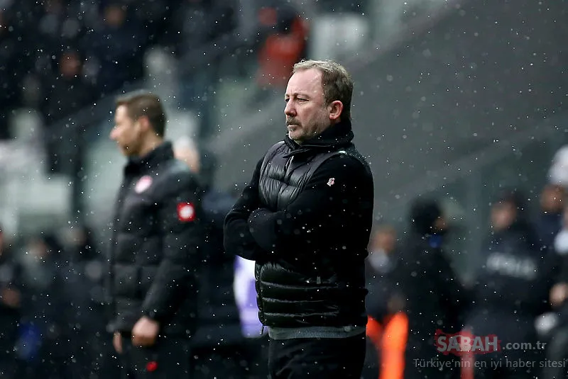 Beşiktaş - Trabzonspor maçının muhtemel 11'leri 1