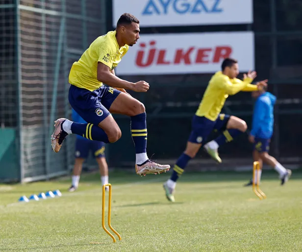 fenerbahce-hatayspor-maci-ne-zaman-saat-kacta-hangi-kanalda-super-lig-fb-hatayspor-maci-sifresiz-veren-kanalla-1697980741985.jpg Fenerbahçe-Hatayspor maçı kaç kaç bitti? FB-Hatayspor maç özeti - 1