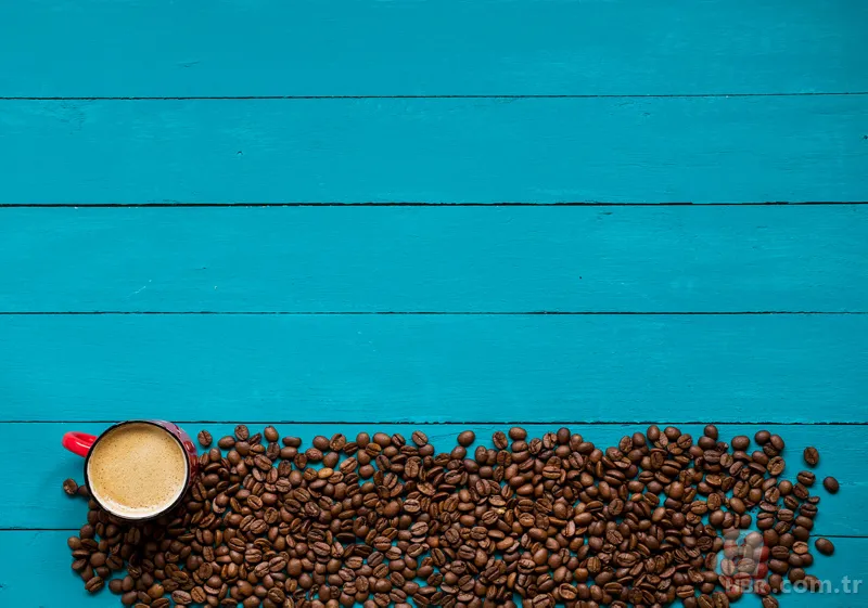 Dostlukları pekiştiren, araya 40 yıl hatır sokan Türk kahvesinin faydaları kadar zararları da var! Kimine şifa kimine zarar… 24