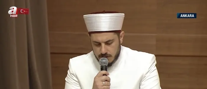 Ödülünü Başkan Erdoğan’dan aldı! Erdoğan Millet Camii’nde görev almasını istedi