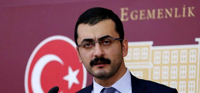 CHP'li Eren Erdem'e yurt dışı çıkış yasağı