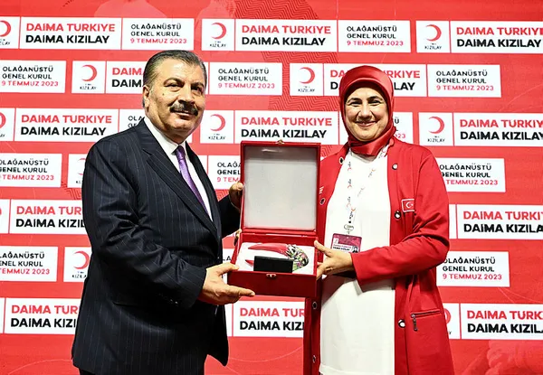 Kızılay’ın Genel Başkanı Prof. Dr. Fatma Meriç Yılmaz oldu | Fatma Meriç Yılmaz kimdir?