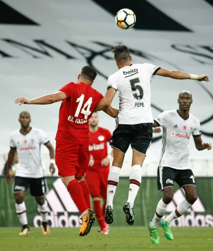 Beşiktaş - Antalyaspor maçının fotoğrafları