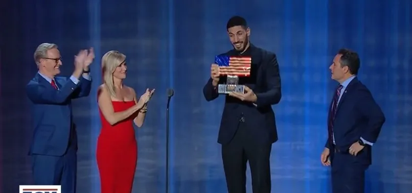 ABD terörist Enes Kanter'i vatansever seçti! FETÖ'nün beslemesinden skandal sözler