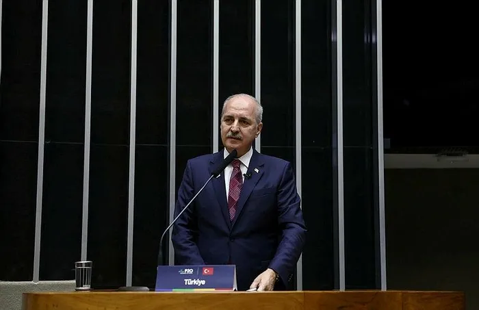 tbmm-baskani-kurtulmustan-yeni-anayasa-calismalarina-iliskin-aciklama-1731086624379.jpeg TBMM Başkanı Kurtulmuş'tan yeni anayasa çalışmalarına ilişkin açıklama! - 2