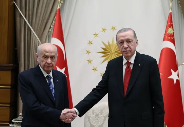 Başkan Erdoğan, Devlet Bahçeli ile görüştü! Gündem yerel seçimler...