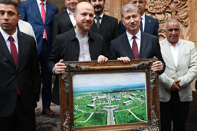 1781850394336.jpg Bilal Erdoğan'dan eğitim vurgusu: Sistemimiz dünya standartlarında - 2