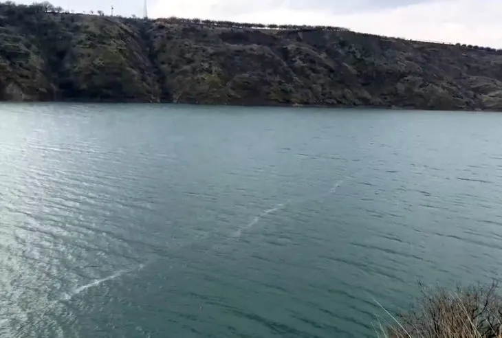 Elazığ depreminin yüzey kırığı Karakaya Baraj Gölü’nde görüldü