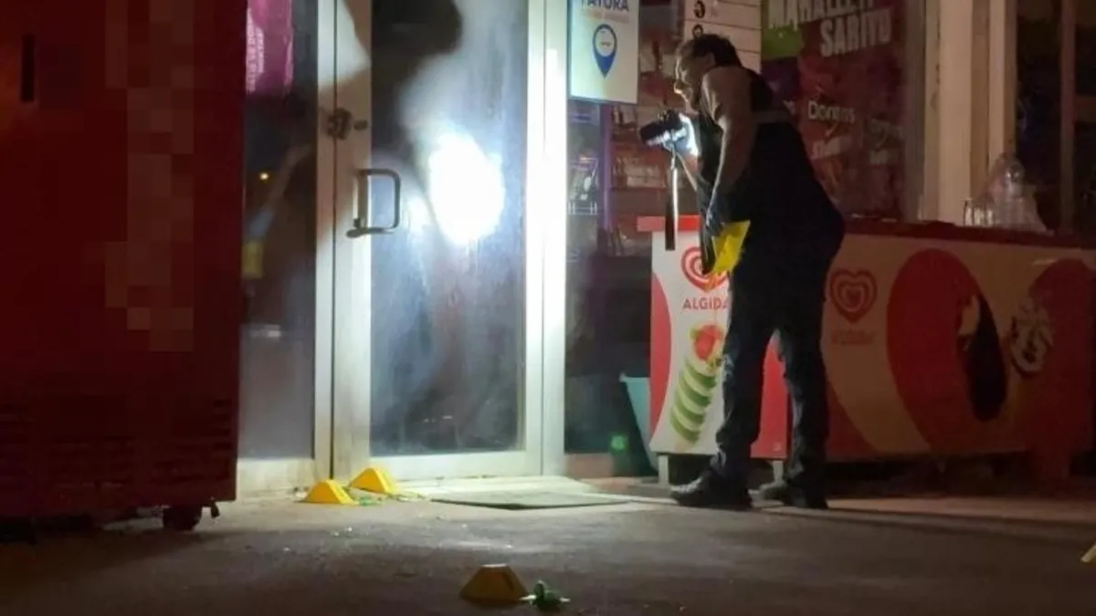 Kayseri'de markete molotoflu saldırı girişimi! Molotof marketin içine girmedi, olası facia önlendi, soruşturma başlatıldı