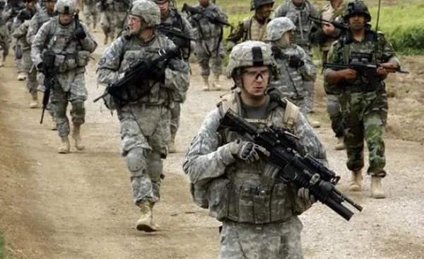 ABD bir ülkeden daha askerlerini çekti! Donald Trump talimat vermişti