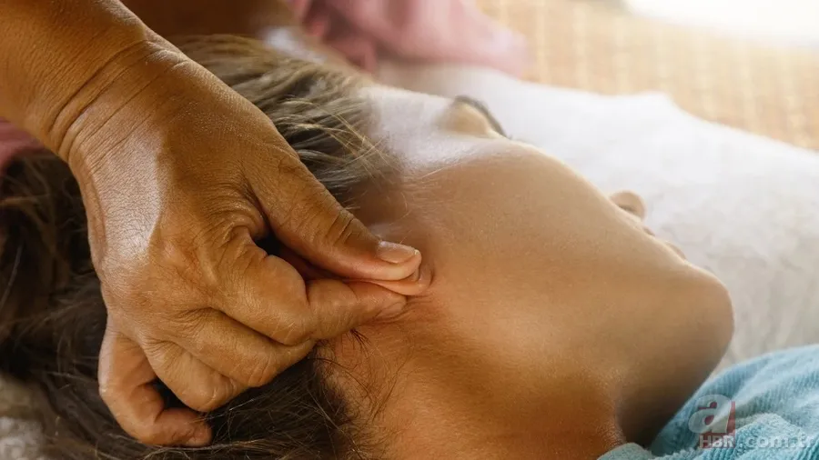 Araştırmalarla kanıtlandı! Kulak arkasını 5 dakika ovalayın bakın ne oluyor... 3