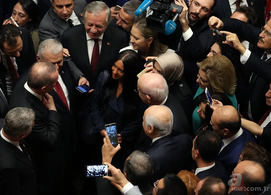 Yeni yasama yılı resepsiyonundan renkli görüntüler 9