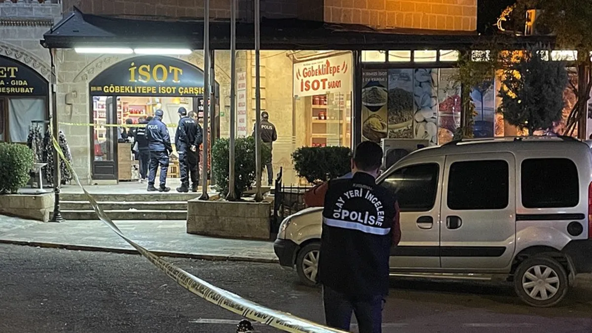 Şanlıurfa'da iş yerine silahlı saldırı! 2 şüpheli yakalandı