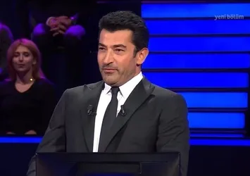 Hangi ülkenin, diğer Avrupa Devletleri tarafında paylaşılıp yok edilmesini Osmanlı Devleti kabul etmemiş, yüz yıl boyunca törende o ülkenin elçisine yer ayrılmış ve törendeki herkese duyurularak o elçinin nerede olduğu sorulmuştur?